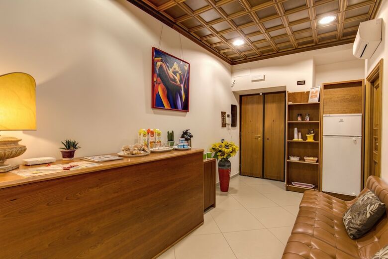 Hotel Artemis Guest House
