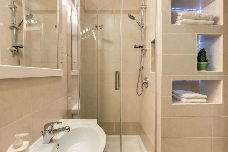 Hotel Artemis Guest House