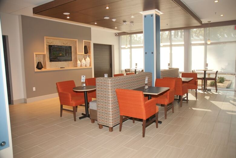 Hotel Holiday Inn Express & Suites Decatur
