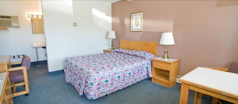 Hotel Brooks Street Motor Inn