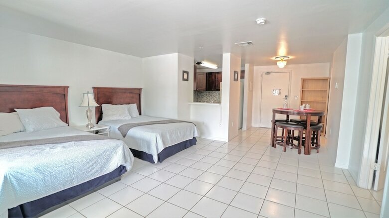 Private Apartments At The Casablanca