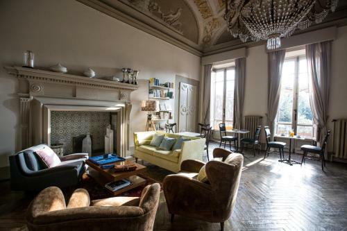 Bed & Breakfast Adastra Suites