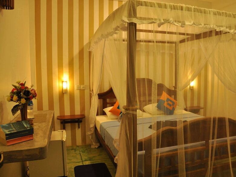 Hotel Helis Place