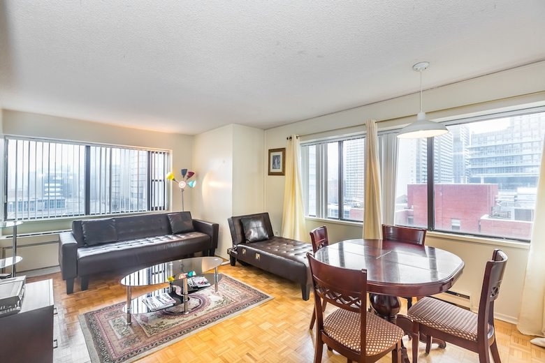 Apartamentos Toronto Furnished Living - Gerard St. E