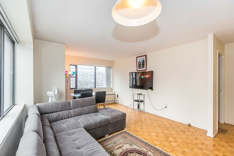 Apartamentos Toronto Furnished Living - Gerard St. E