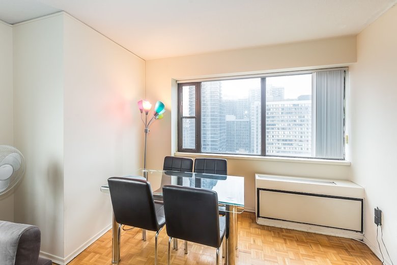 Apartamentos Toronto Furnished Living - Gerard St. E