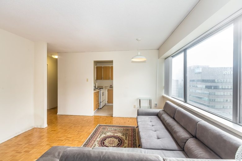 Apartamentos Toronto Furnished Living - Gerard St. E