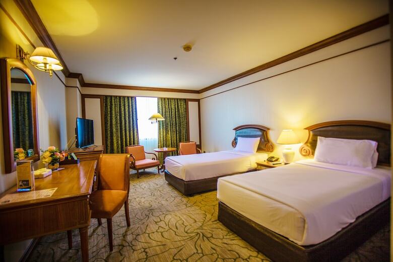Twin Lotus Hotel