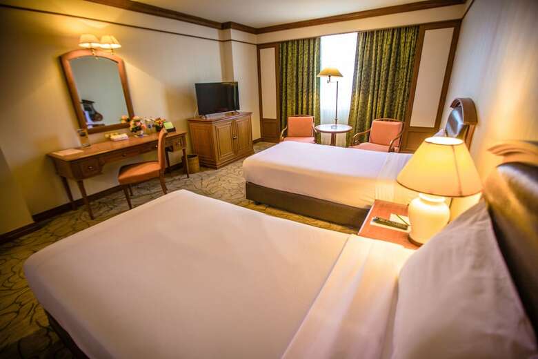 Twin Lotus Hotel