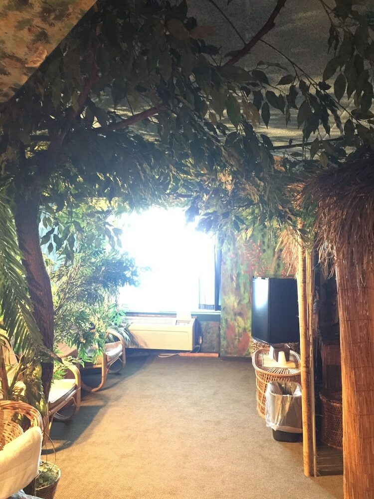 Hotel Don Q Inn