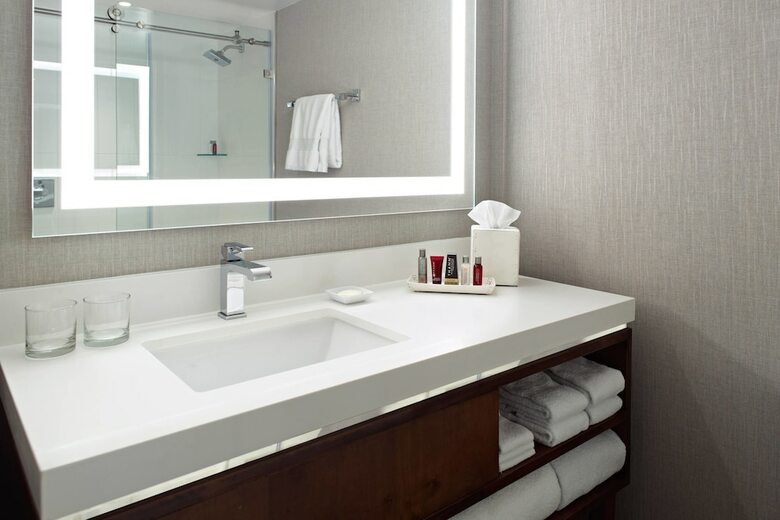 Hotel Marriott At The University Of Dayton