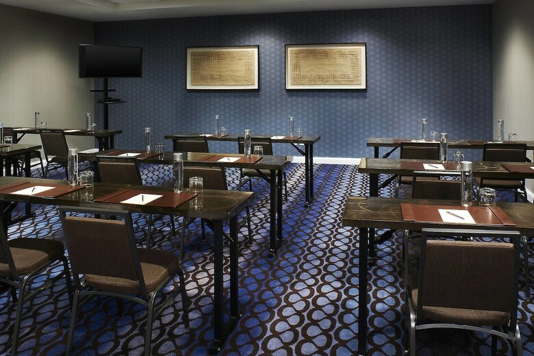 Hotel Le Meridien Delfina Santa Monica