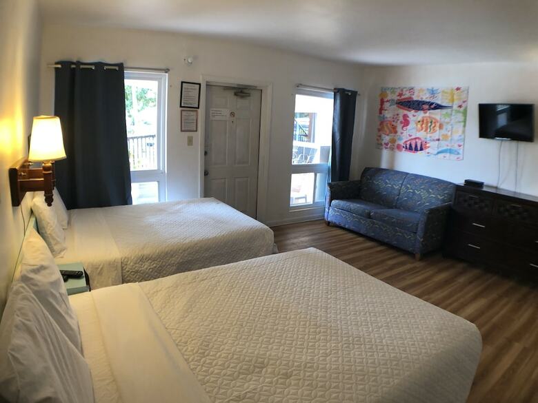 Rose Motel