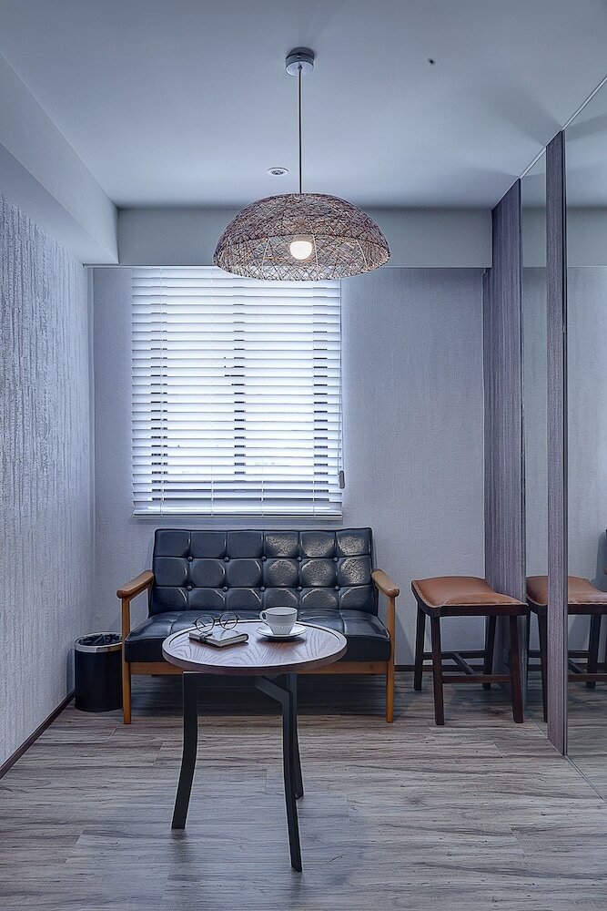 Lan Kwai Fong Garden Hotel