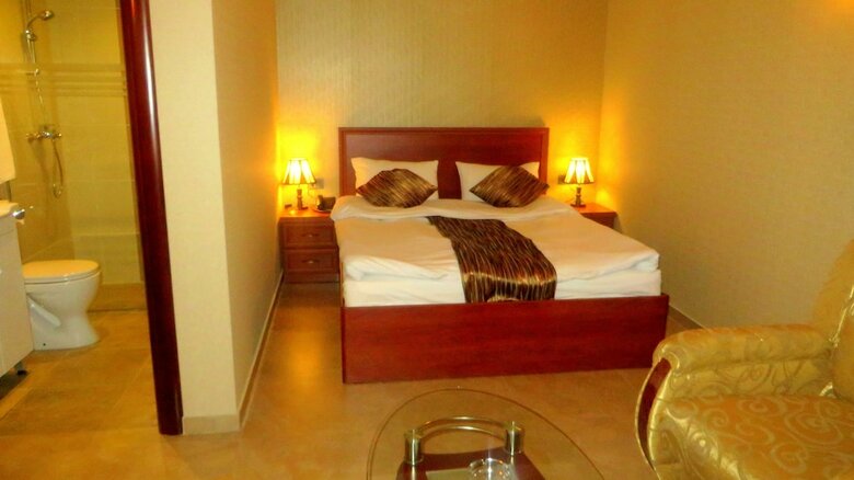 Park Avenue Hotel