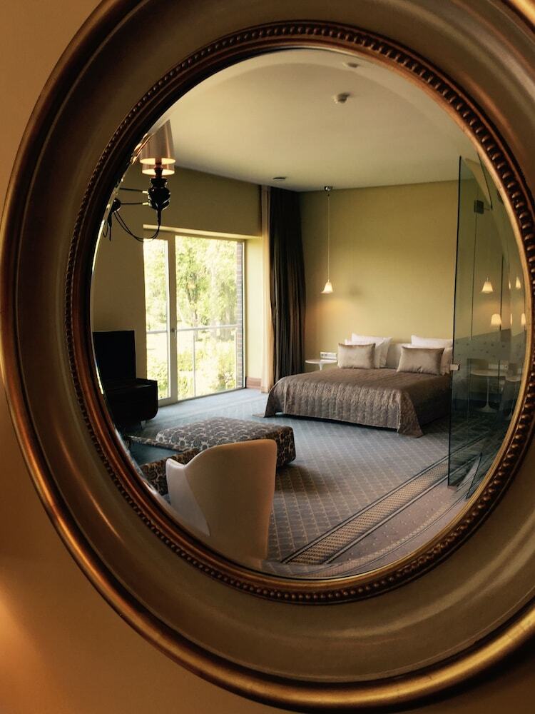 Hotel Harmony Park