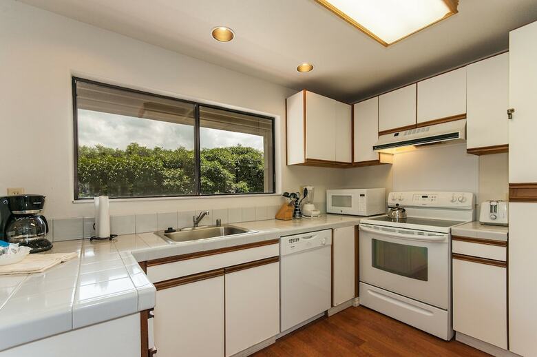 Princeville Oceanfront Villas