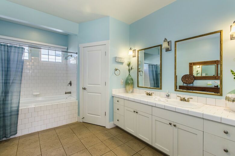 Princeville Oceanfront Villas