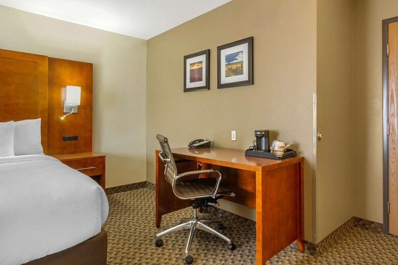 Hotel Comfort Inn