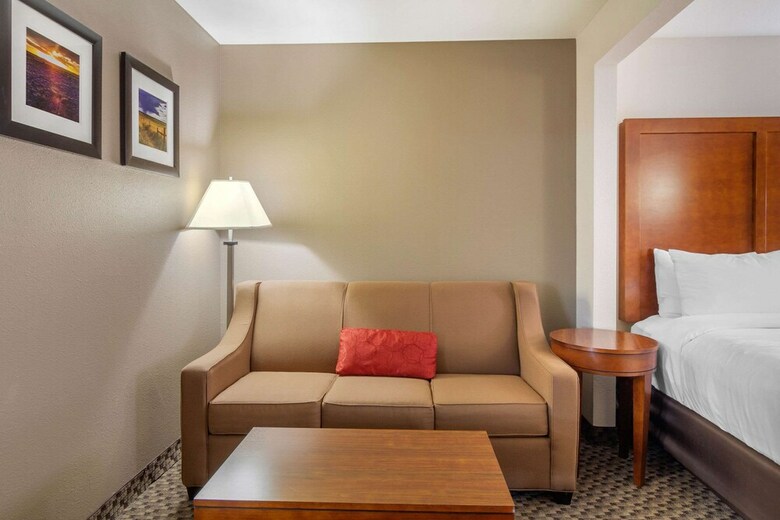 Hotel Comfort Inn