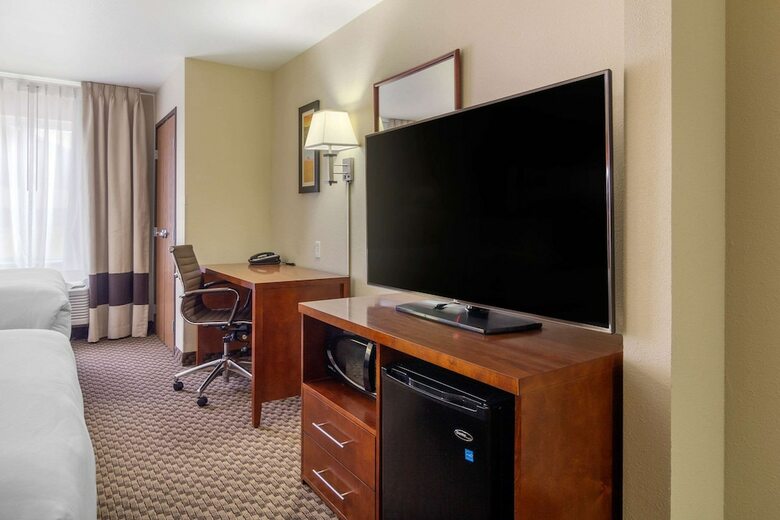 Hotel Comfort Inn