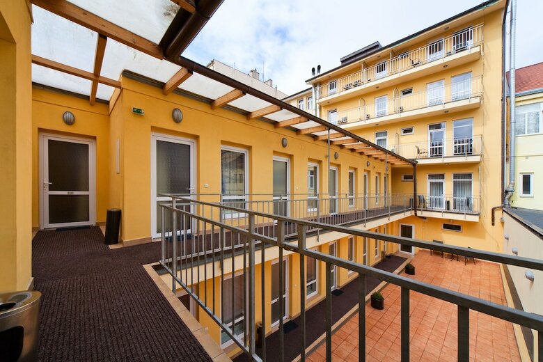 Seifert Hotel