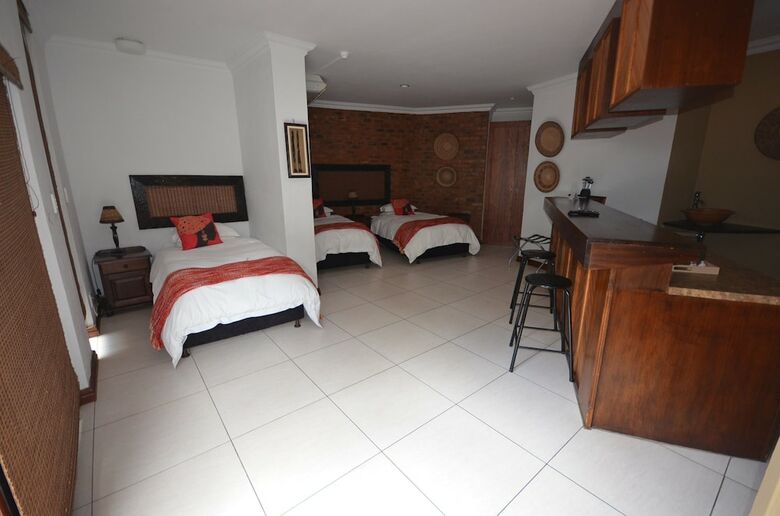 Hotel El Cazador Guest House