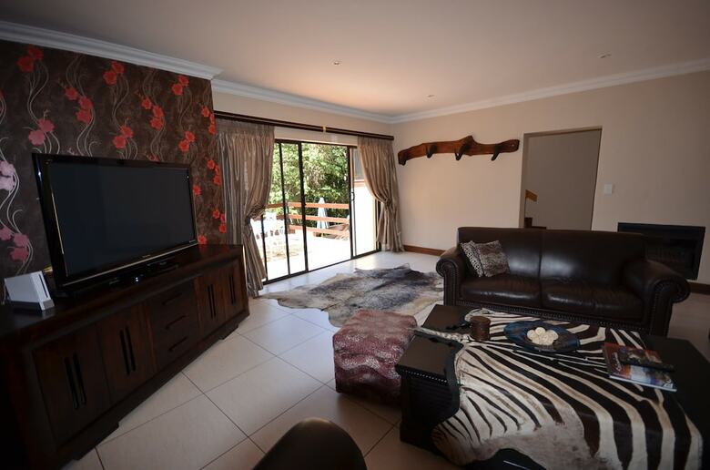 Hotel El Cazador Guest House