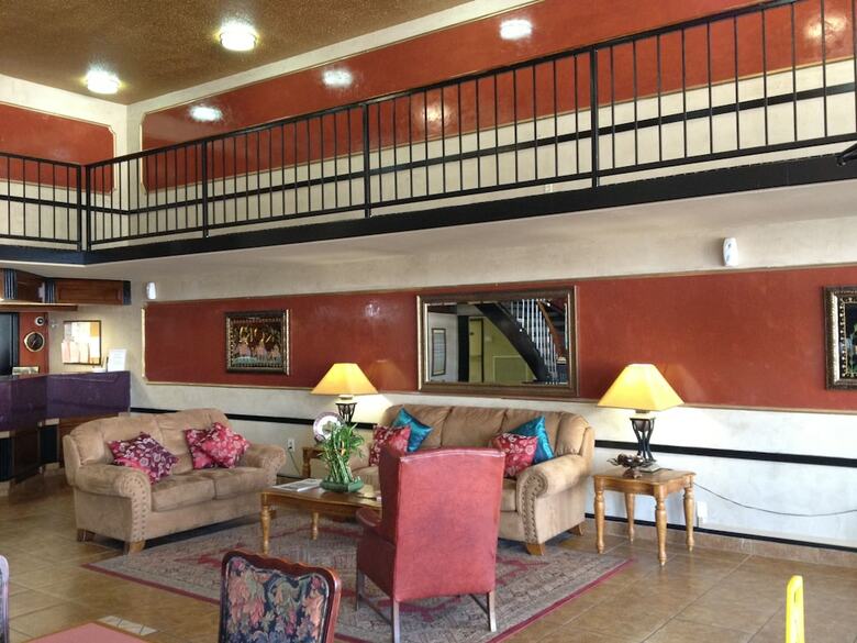 Hotel Old Hickory Inn Jackson