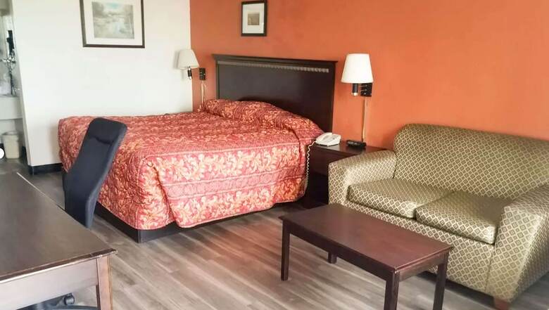 Hotel Old Hickory Inn Jackson