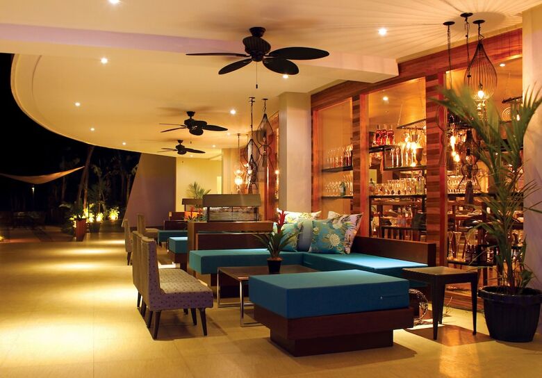 Hotel The Oriental Bataan