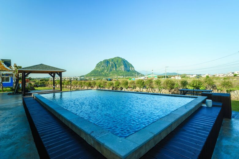 Hotel Monteview Stay