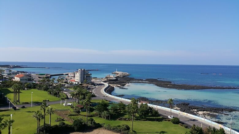 Aimi Jeju Beach Hotel