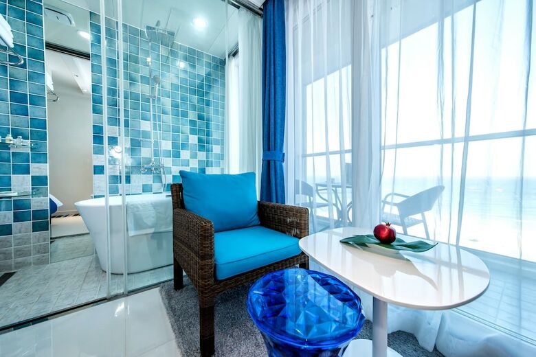 Aimi Jeju Beach Hotel