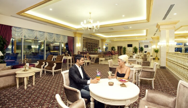 Hotel Crystal Palace Luxury Resort & Spa - All Inclusive
