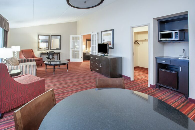 Hotel Crowne Plaza Grand Rapids - Airport