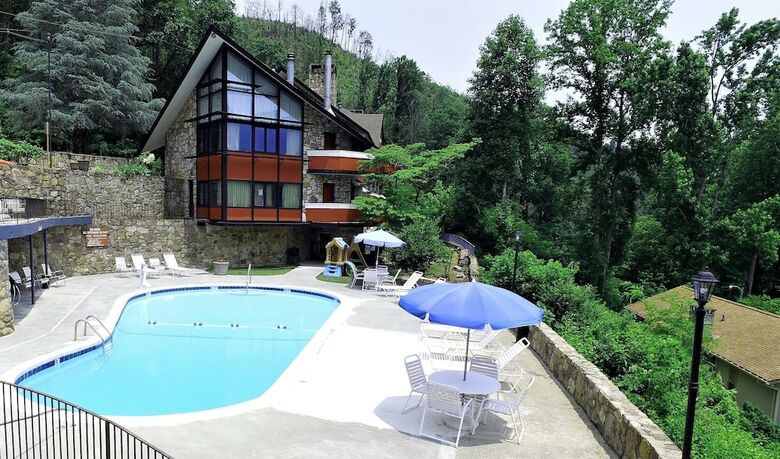 Hotel Chalet Inn
