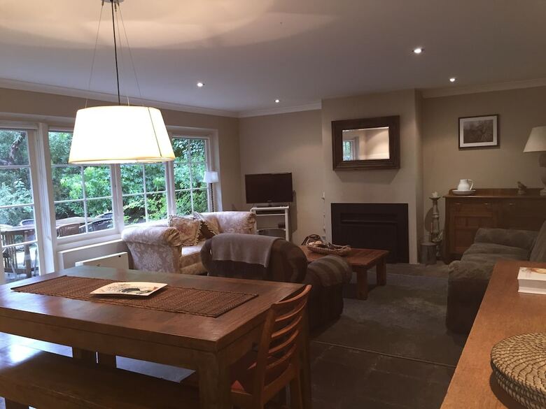 The Kitchen Cottage