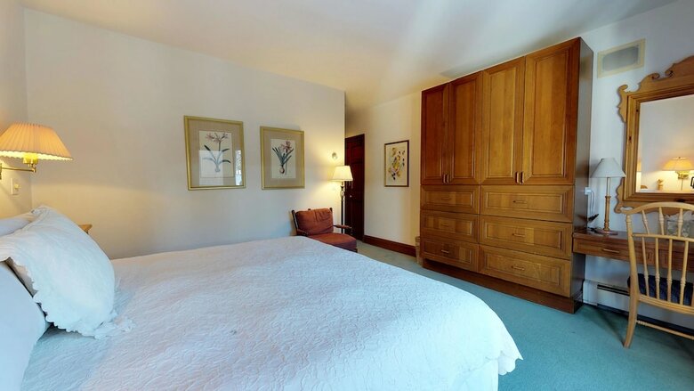 Plaza Lodge By Destination