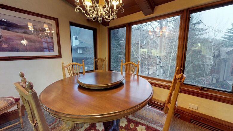 Plaza Lodge By Destination