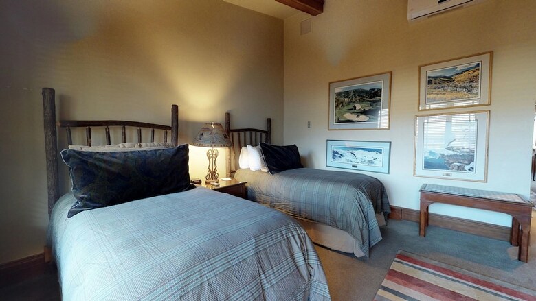 Plaza Lodge By Destination