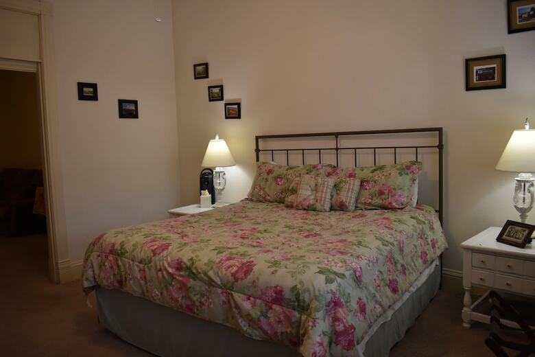 Posada Hermann Crown Suites