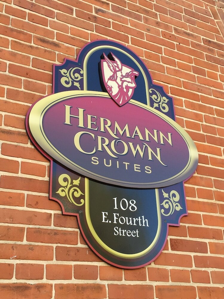 Posada Hermann Crown Suites