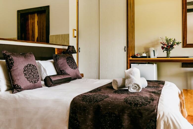 Hotel Malachite Manor