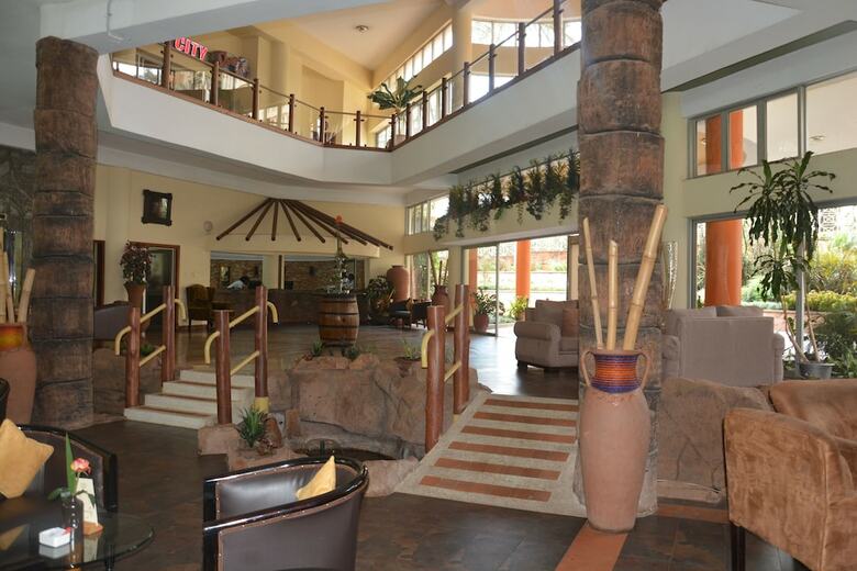 Golf Course Hotel