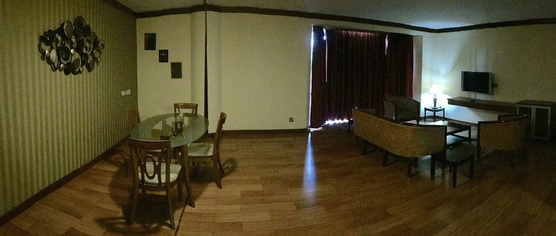 Golf Course Hotel