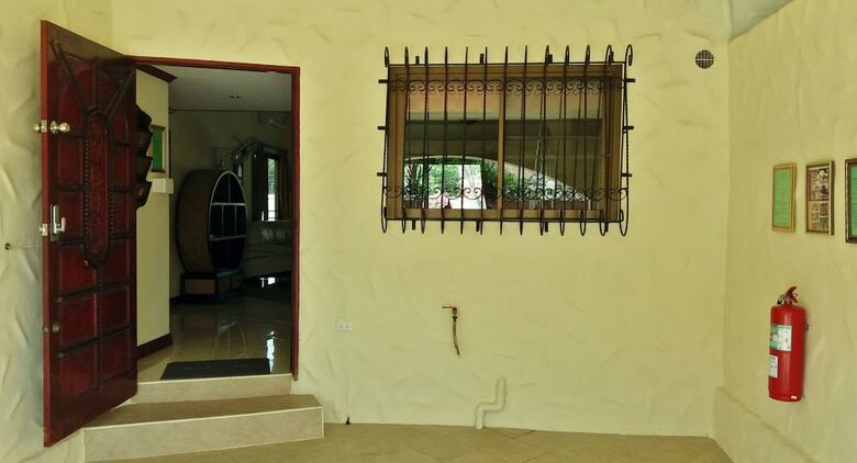 Villa Baan Chai Nam