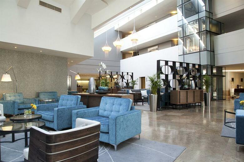 Lagoon Beach Hotel & Spa