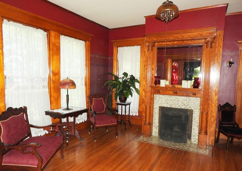 Bed & Breakfast Champaign Garden Inn