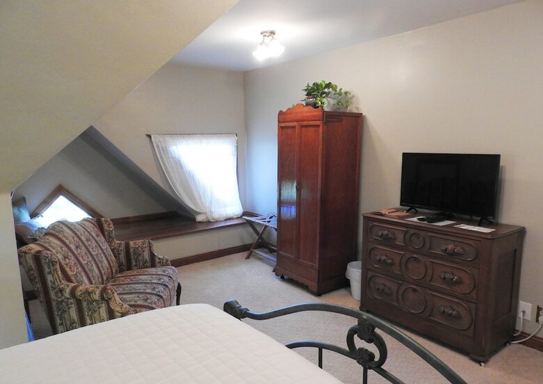 Bed & Breakfast Champaign Garden Inn